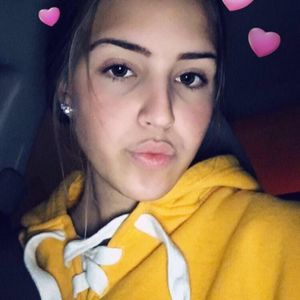 Meet your Posher, Alexandra